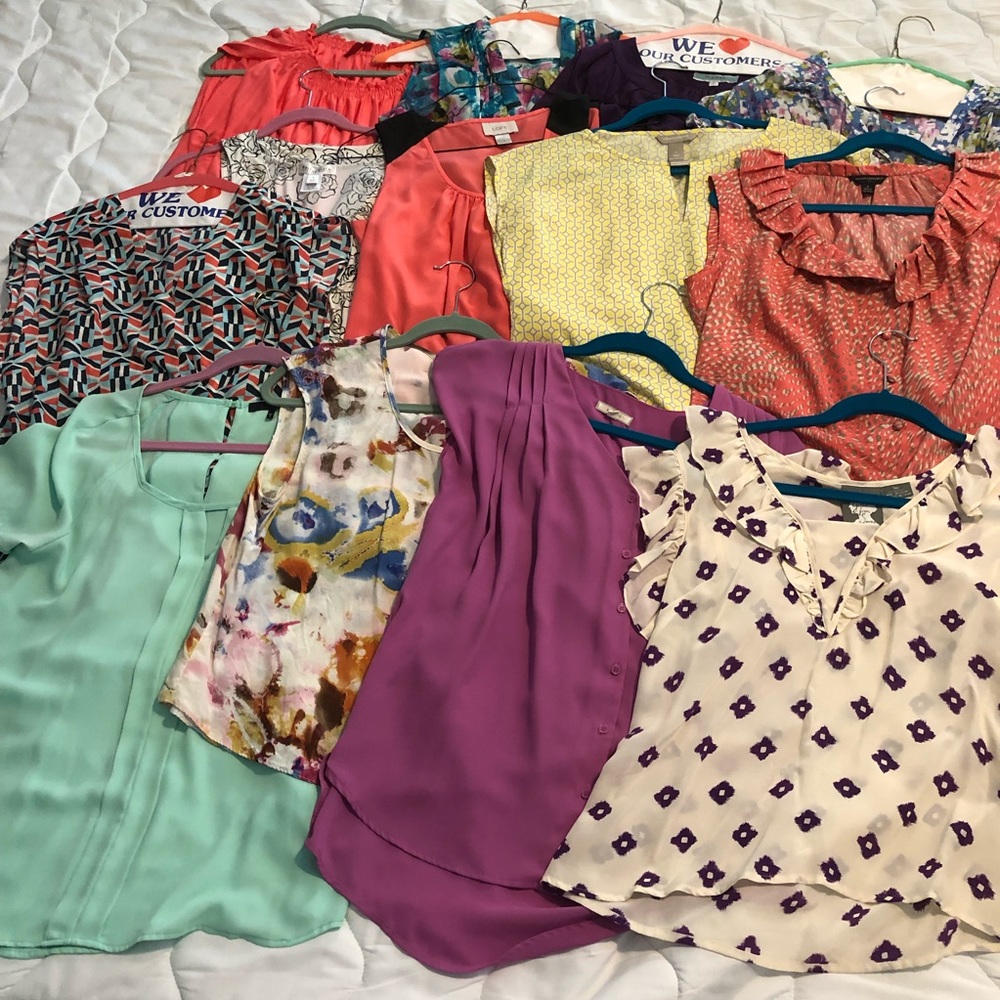Bundle of work blouses - sz small & medium